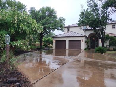 Lake Home For Sale in Horseshoe Bay, Texas