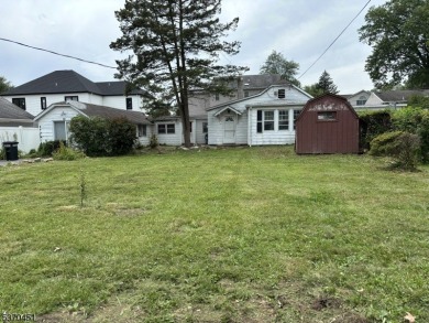 Lake Home Sale Pending in Parsippany-Troy Hills Twp., New Jersey
