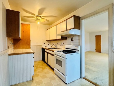 Located in the coveted Beech Hills community of - photo 8