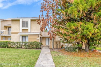 Charming 3BR/2BA townhome located in the desirable Oakwood - photo 1