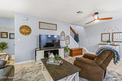 Charming 3BR/2BA townhome located in the desirable Oakwood - photo 7