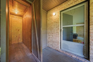 Units can be rented. BEST VALUE IN THE NEIGHBORHOOD. INCREDIBLE - photo 15