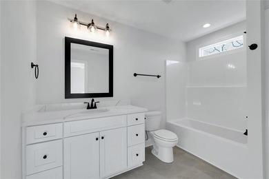Welcome Home! This brand-new 4-bedroom, 3.5-bath home, expertly - photo 24
