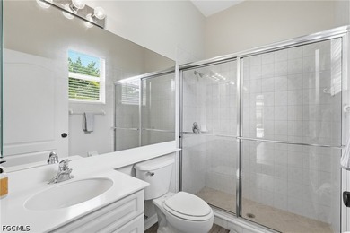 GREAT LOCATION with no Hurricane damage! Spacious and - photo 25