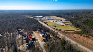 Welcome Home! This brand-new 4-bedroom, 3.5-bath home, expertly - photo 40