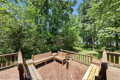 Experience lakeside living at its best on the Russellville side - photo 44