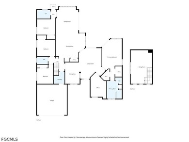 GREAT LOCATION with no Hurricane damage! Spacious and - photo 44