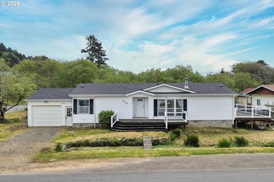 Location, Location, Location! Nestled in the heart of Rockaway - photo 1