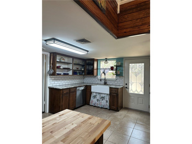 Gated 6.26 acres in Ingleside - Natural pond -Mature live oaks - - photo 4