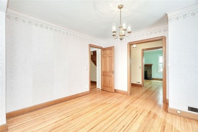 Welcome to 136 Hoover Road! This 1935 Colonial offers 4 spacious - photo 16