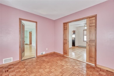 Welcome to 136 Hoover Road! This 1935 Colonial offers 4 spacious - photo 20