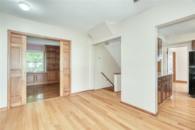 Welcome to 136 Hoover Road! This 1935 Colonial offers 4 spacious - photo 24