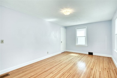 Welcome to 136 Hoover Road! This 1935 Colonial offers 4 spacious - photo 34