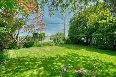 Welcome to 136 Hoover Road! This 1935 Colonial offers 4 spacious - photo 45