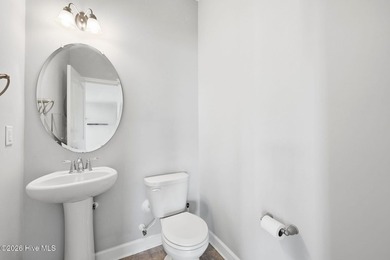 PRICE REDUCED! Beautiful newer construction home in the - photo 7