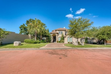 Wow! What a beautiful home tucked away on spectacular Applehead - photo 2