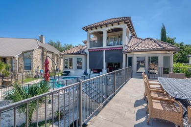 Wow! What a beautiful home tucked away on spectacular Applehead - photo 5