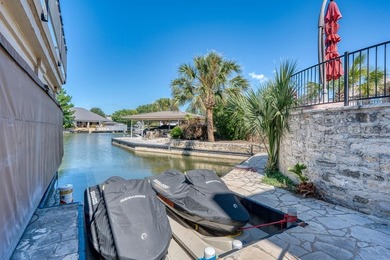 Wow! What a beautiful home tucked away on spectacular Applehead - photo 6