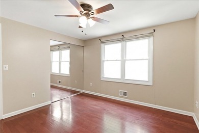 Welcome to 51 Winfield Lane! The first thing you'll notice is - photo 19