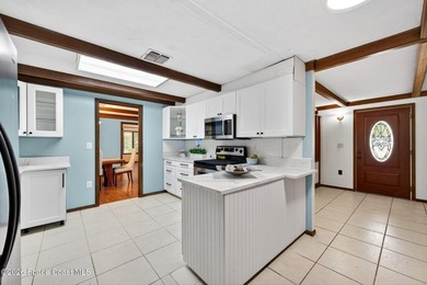 Welcome home to this charming 3 bedroom, 2 bath pool home on a - photo 20
