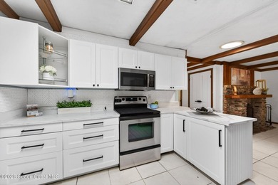 Welcome home to this charming 3 bedroom, 2 bath pool home on a - photo 21