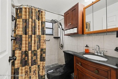 Enjoy easy Florida living in this well-maintained 2-bedroom - photo 6