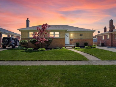 Lake Home For Sale in Saint Clair Shores, Michigan