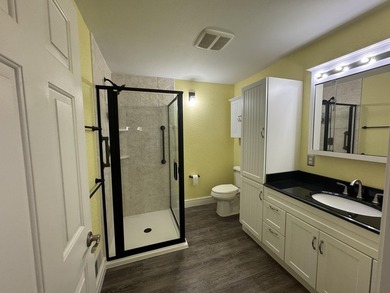 Beautifully maintained and full of charm, this 2-bedroom, 2-bath - photo 41