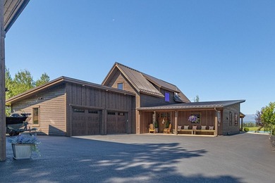 Designed and built as a true custom residence, this exceptional - photo 2