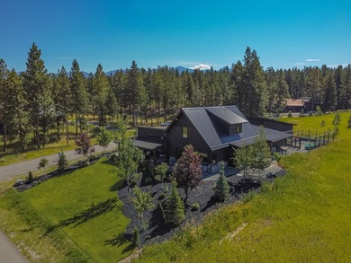Designed and built as a true custom residence, this exceptional - photo 6