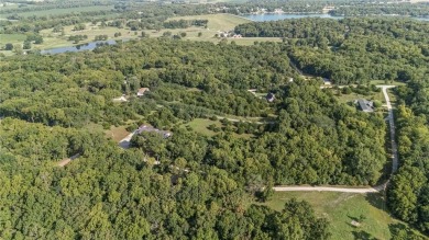 Linn Valley Lakes Lot For Sale in Linn Valley Kansas