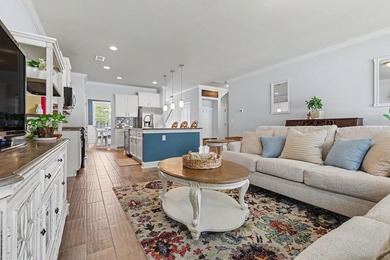 RARE -MAIN LEVEL PRIMARY SUITE ! Boasting over 3200 sq ft of - photo 11