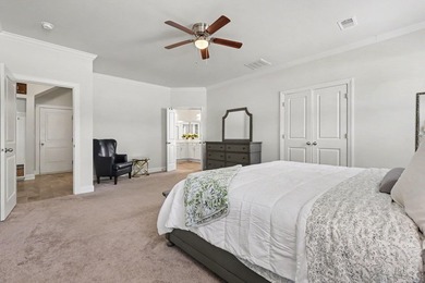 RARE -MAIN LEVEL PRIMARY SUITE ! Boasting over 3200 sq ft of - photo 14