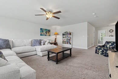 RARE -MAIN LEVEL PRIMARY SUITE ! Boasting over 3200 sq ft of - photo 20