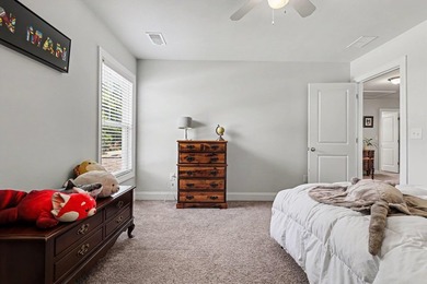 RARE -MAIN LEVEL PRIMARY SUITE ! Boasting over 3200 sq ft of - photo 26