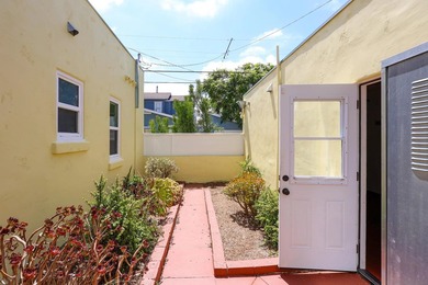 Meander through the charming streets of University Heights to - photo 31