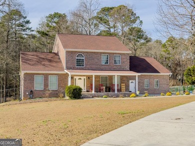 Lake Capri Home For Sale in Conyers Georgia