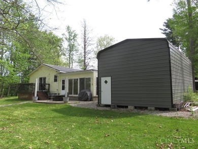 Attractive 3 BR, 2 BA one story lakefront home at Rocky Fork - photo 8