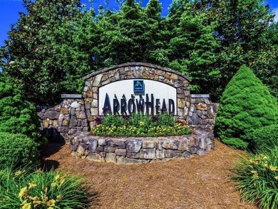 Welcome to this 1 bedroom condo nestled in the heart of private - photo 2