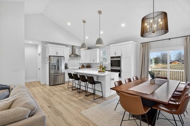 Looking to downsize, this home is perfect! Beautiful home in the - photo 10