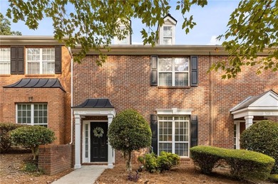 Lake Acworth Townhome/Townhouse Active Under Contract in Kennesaw Georgia