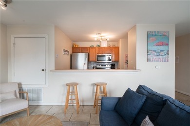 Welcome to this charming 1 bedroom, 1 bath condominium located - photo 8