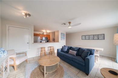 Welcome to this charming 1 bedroom, 1 bath condominium located - photo 9