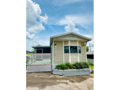 South Branch Manatee River  Home For Sale in Ruskin Florida