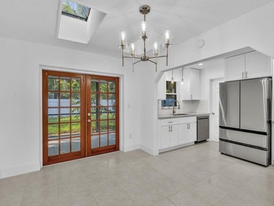This 3-bedroom, 2-bathroom house is located in a quiet corner of - photo 12