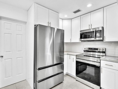 This 3-bedroom, 2-bathroom house is located in a quiet corner of - photo 16