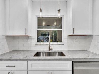 This 3-bedroom, 2-bathroom house is located in a quiet corner of - photo 17