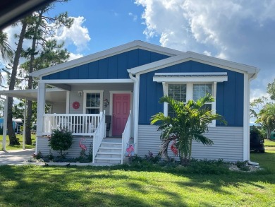 (private lake, pond, creek) Home For Sale in North Fort Myers Florida