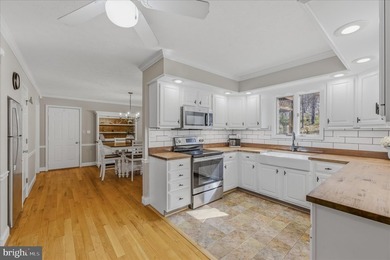 This custom Cape Cod offers approximately 2,600 square feet set - photo 22