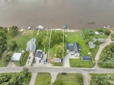 Lake Home For Sale in Kingsland, Texas